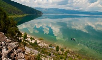 ХОТЕЛЧЕТО НА СТОЈАН МИШЕВ ВО АСАМАТИ – НИКУЛЕЦ НА ТУРИЗМОТ НА ПРЕСПАНСКОТО ЕЗЕРО