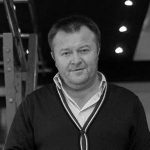 КУПУВАШ МАИЦИ СО ЛИКОТ НА ПУТИН А САКАШ ДА ВОЗИШ КАМИОН ВО МИНХЕН