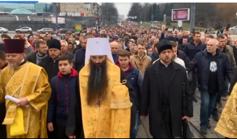 НАПАД НА МИНИСТЕРОТ ФИЛИПЧЕ ОД ПОД СОМНИТЕЛНИ ЦРКВЕНИ ПЛАШТИ