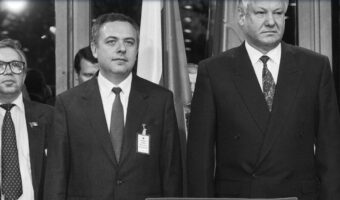 ПУТИНОВ ПОКЕР ИЛИ РУСКИ РУЛЕТ (129): КРЕМЉ ЌЕ БИДЕ ОБЕСХРАБРЕН, САМО УКРАИНА Е ВООРУЖЕНА ДО ЗАБИ