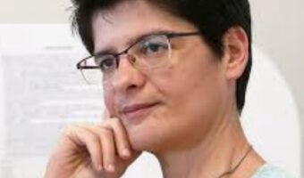 КОЧАНИ Е НАЈТЕШКИОТ ИСПИОТ ЗА МИЦКОВСКИ, ДОДЕКА МАЈКИТЕ ОДАТ СО СЛИКИТЕ НА НИВНИТЕ ЗАГИНАТИ ЧЕДА