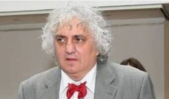 ДAЛИ БУГАРИЈА Е ЗАГРОЗЕНА ОД АВТОКРАТИЈА?