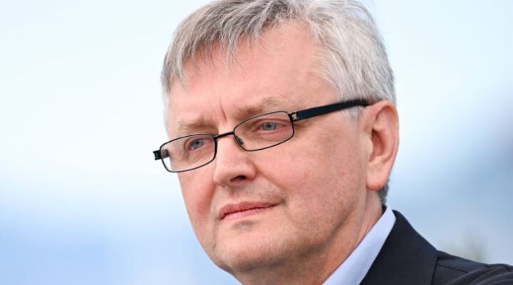 СЕРГЕЈ ЛОЗНИЦА: ПУТИН И СТАЛИН СЕ РАЗЛИЧНИ, АМА ИМААТ ИСТА МОЌ И СИСТЕМ ЗА ВЛАДЕЕЊЕ