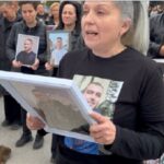 ГЛАСНИОТ ПРЕКОР НА НАЈБЛИСКИТЕ НА ЖРТВИТЕ ВО КОЧАНИ ПРОТИВ ОНИЕ КОИ СЕ ПРОДАВААТ ЗА КАРИЕРА И ПАРИ