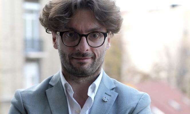 БРАНИМИР ЈОВАНОВИЌ: НЕ Е ЕКСПО ГЛУПОСТ, ТРЕБА ДА СЕ КРИТИКУВА КОРУПЦИЈАТА ВО ТАКВИТЕ ПРОЕКТИ