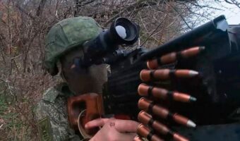 ЕВРОПА РАЗГОВАРА ЗА МИР, СЕ ПОДГОТВУВА ЗА КОНФЛИКТ