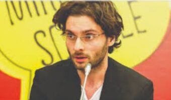 НЕМА ИЗЛЕЗ ЗА ЗГОЛЕМУВАЊЕ НА МИНИМАЛНАТА ПЛАТА – ВЛАДАТА СЕ ТРГА НАСТРАНА