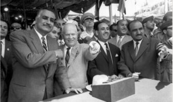 „ТАТЕНЦЕТО“ ТРАМП И НЕГОВИТЕ СЛУГИ