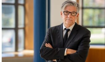 АМАТЕРСКА ДИПЛОМАТИЈА