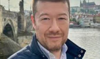 КAKО УКРАИНА СТАНА ЈАБОЛКО НА РАЗДОРОТ ВО ЧЕШКА