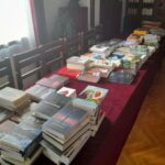 И ЛАНИ ПИШУВАЧИТЕ НА РОМАНИ БЕА АКТИВНИ