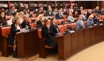 И ОФИЦИЈАЛНО: ДРЖАВАТА ЛАНИ СОБРАЛА ПОЛОВИНА МИЛИЈАРДА ЕВРА ПОМАЛКУ ПРИХОДИ