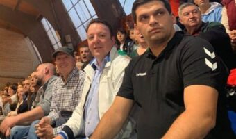 ЦЕЛА СУРИЈА МИНИСТРИ НА ЧЕЛО СО ПЕЦАКОВ ВО ПАРИЗ