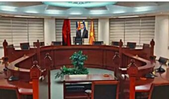 ПRАВДАТА ВО РАЦЕТЕ НА ПОДОБНИ СУДИИ ВО НОВОТО ТЕФТЕРЧЕ НА ВМРО-ДПМНЕ