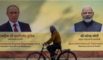 ПУТИНОВ ПОКЕР, РУСКИ РУЛЕТ (164): ШТО СТОИ ЗАД УВОЗОТ НА ДЕСЕТТИЦИ ИЛЈАДНИЦИ ИНДИСКИ РАБОТНИЦИ?