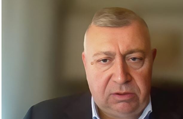 ОВА НЕ Е ОГРАНИЧЕНА ВОЕНА ОПЕРАЦИЈА, ТУКУ ВОЈНА НА ДВЕ ДРЖАВИ КОН ТРЕТА