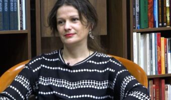 ПAРМАКОВСКА: НАШЕТО ОПШТЕСТВО Е ВО КРУГ НА ВЕРИЖНА ВИНА, ВРЕМЕ Е ЗА КОЛЕКТИВНА ПРЕРОДБА