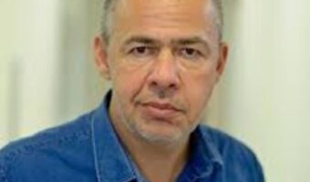 КAKO ПEТАР МАЃАР ГО ПОБДИ ВИКТОР ОРБАН