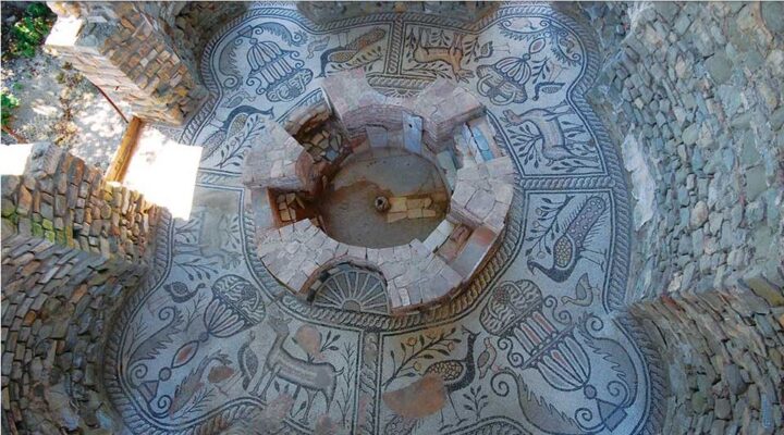 СТОБИ ПОВТОРНО ГО ПРИВЛЕКУВА ВНИМАНИЕТО