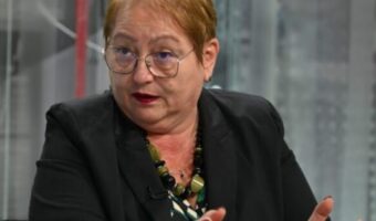 250 ЕВРА ЗА РОДИТЕЛИТЕ, А КОЈ ЌЕ ОДГОВАРА ЗА СИСТЕМОТ?