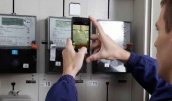 ВЛАДАТА РАЗМИСЛУВА ДАЛИ ДА ЈА УКИНЕ ЕВТИНАТА СТРУЈА ИЛИ ДА ГИ УКИНЕ ТАРИФНИТЕ БЛОКОВИ!