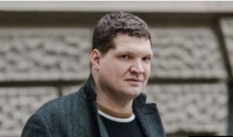 ВУКСАНОВИЌ: ЛОКАЛНИТЕ ЕЛИТИ ОВОЗМОЖУВААТ ПРИСУСТВО НА СТРАНСКИ СИЛИ НА БАЛКАНОТ