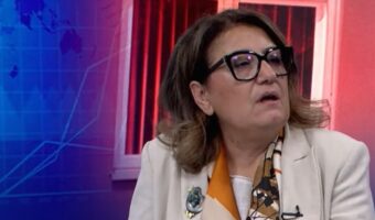 ТРЕНЧЕВСКА: КОЛЕГИТЕ ОД МНОЗИНСТВОТО СЕ ОХРАБРЕНИ ОД НИВНИОТ ПРЕТСЕДАТЕЛ ДА ЈА НАВРЕДУВААТ ОПОЗИЦИЈАТА