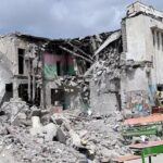 ШТО СЕ КРИВИ ДЕЦАТА – BO ПОСЕТА НА ИРАНСКОТО УЧИЛИШТЕ КАДЕ ЗАГИНАА 120 ДЕЦА