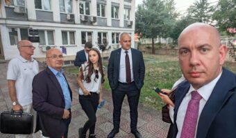 МНОГУ ПРЕСЕДАНИ НА ЕДНО СУДЕЊЕ