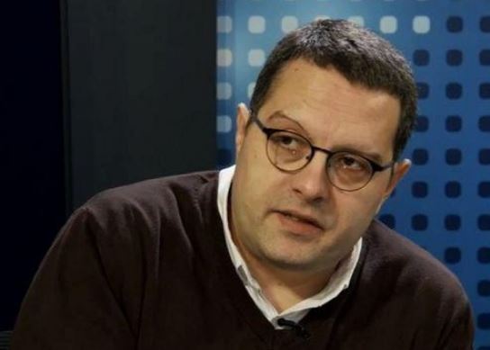 СУЕТИ И МИТОВИ НА СОЦИЈАЛДЕМОКРАСКИОТ МАЗОХИЗАМ