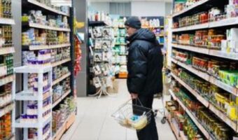 ДОДЕКА НÈ УБЕДУВААТ ДЕКА СЕ ЖИВЕЕ ДОБРО, СИНДИКАЛНАТА МИНИМАЛНА КОШНИЦА НАДМИНА 70.000 ДЕНАРИ