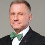 ЗАПАДОТ Е ВО КРИЗА, НО Е НА ПАТ НА ПРЕРОДБА