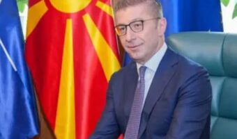 МИЏКОСКИ УШТЕ НА СТАРТОТ ГО ПОСТАВИ ДИЈАЛОГОТ СО СОФИЈА НА СТАКЛЕНИ НОЗЕ