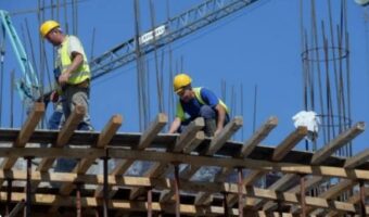 БИТИЌИ: ДОЦНЕЊЕ ВО ПОРАСТ НА ДДВ  ЈА ЗАГРОЗУВА ЛИКВИДНОСТА НА ФИРМИТЕ