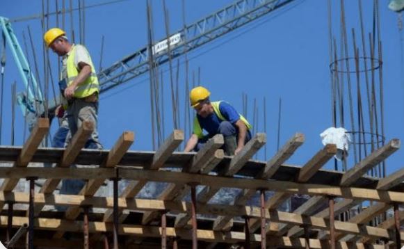 БИТИЌИ: ДОЦНЕЊЕ ВО ПОРАСТ НА ДДВ  ЈА ЗАГРОЗУВА ЛИКВИДНОСТА НА ФИРМИТЕ